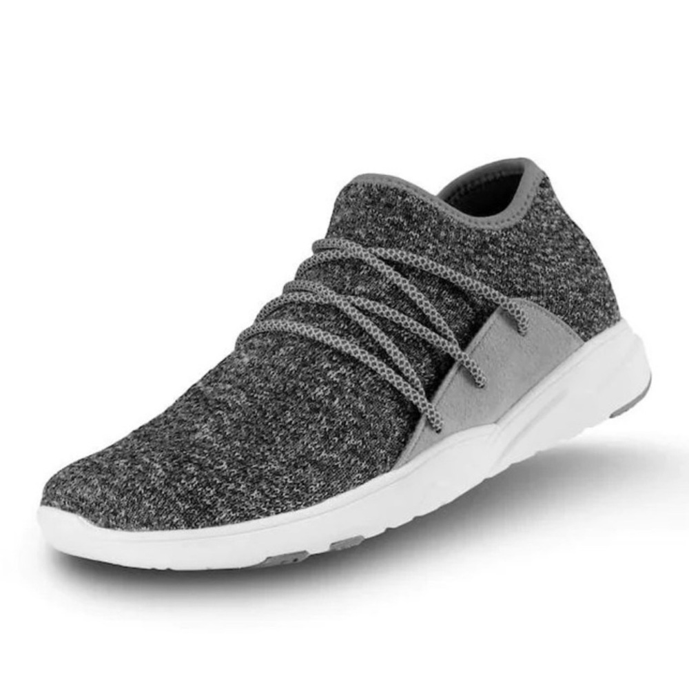 Vessi Cityscape waterproof shoes size 9 in gray